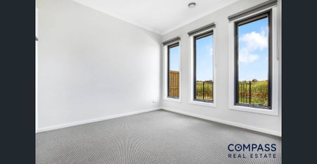 YOUR NEW HOME AWAITS! - Photo 4