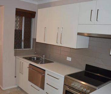 Convenient Joondanna Living! - Photo 2