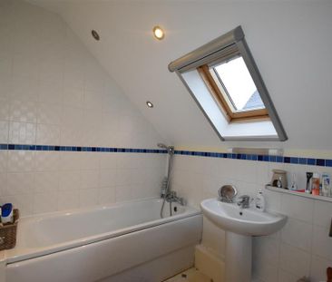 2 bedroom house to rent - Photo 3