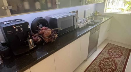 A High Quality Home in Highlands Park - Photo 4