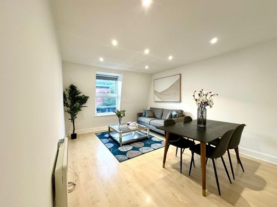 2 Bed Flat, Boston Place, NW1 - Photo 1