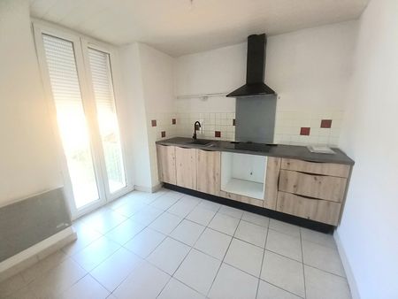 MIRAMAS CENTRE-VILLE APPARTEMENT T1, - Photo 3