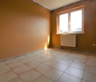 Gelijkvloers duplex-appartement met 2 slaapkamers, terras en garage gelegen te centrum-Opwijk – ref.: 3657 - Foto 3