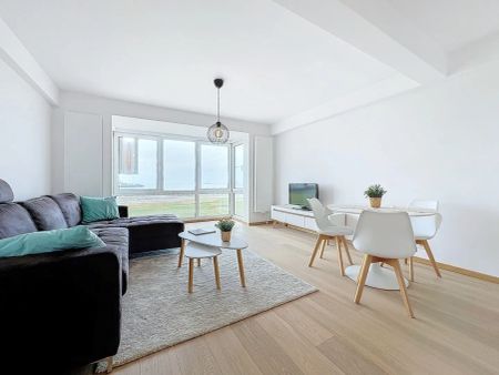 Gerenoveerd appartement met 1 slaapkamer op de zeedijk in Knokke-Heist - Foto 5