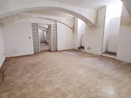 HILLERSTRASSE, straßenseitige 86 m² Lagerfläche oder Hobbyraum, 2 Räume, Parkettböden, Kellergeschoß - Foto 2