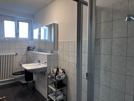 Modern living in Zurich: Spacious 4.5-room apartment - Photo 2