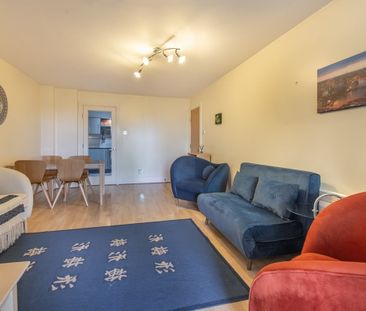 2 bedroom flat to rent - Photo 3