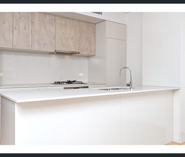 MODERN APARTMENT IN THE EXCLUSIVE BELVEDERE IN LAMBTON VILLAGE - Photo 1