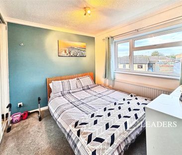 3 bedroom semi-detached house to rent - Photo 6