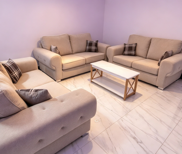 8 bedroom terraced house to rent - Photo 2