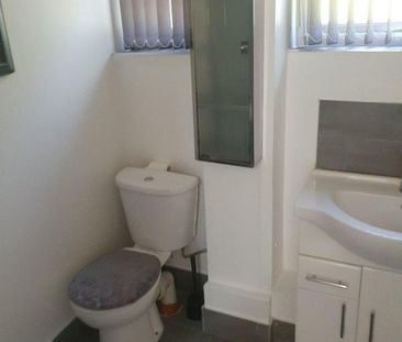 4 bedroom house share to rent - Photo 2