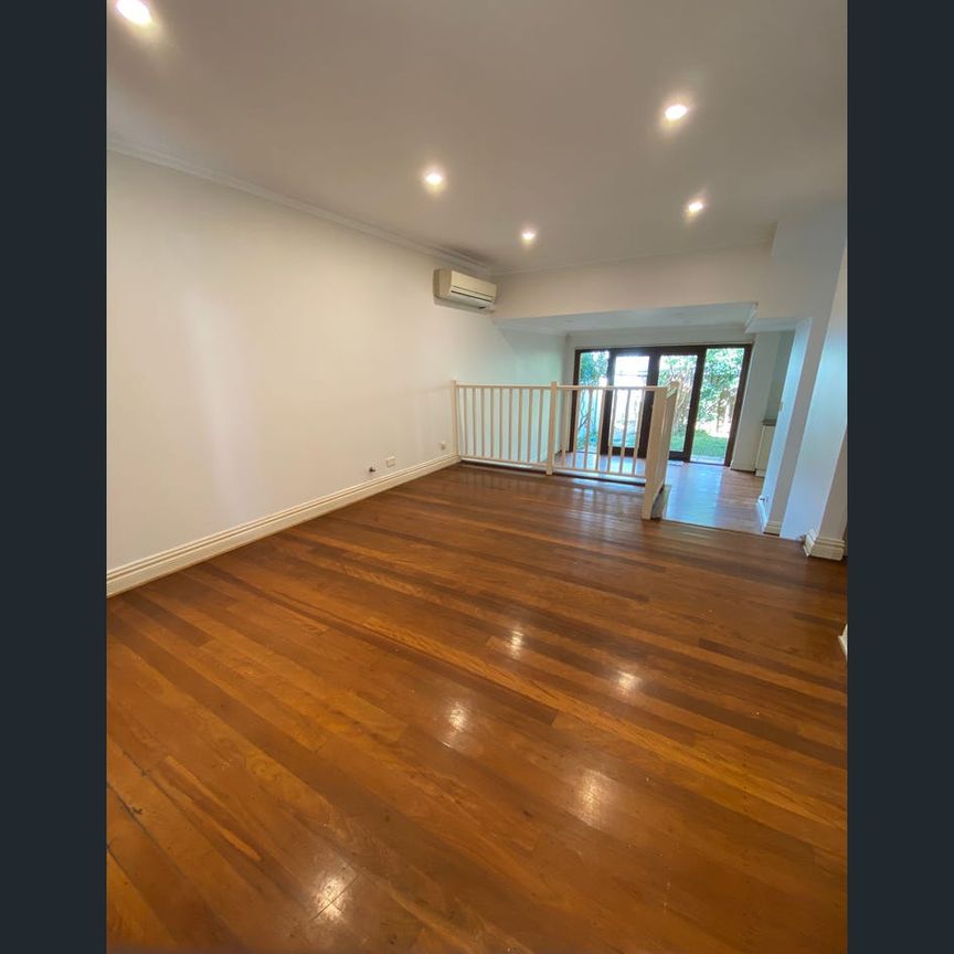 3 Bedrooms house - Photo 1