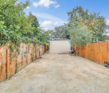 4 bedroom terraced house to rent - Photo 4