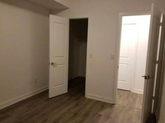 For Lease - 4633 Glen Erin Drive Unit# 511, Mississauga, Ontario - Photo 1