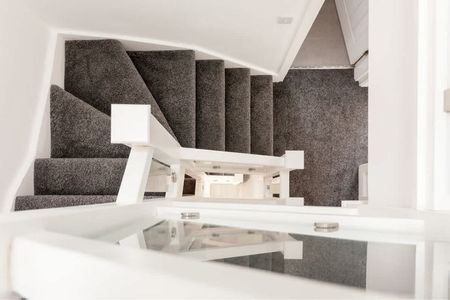 Brinnington Road - Photo 4
