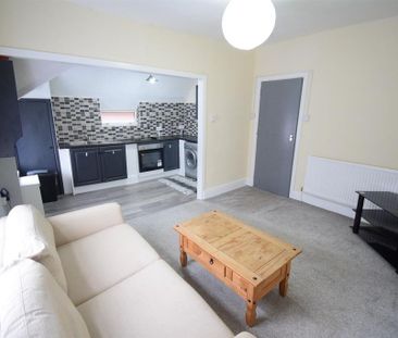 2 bedroom house to rent - Photo 1