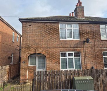 2 bedroom semi-detached house to rent - Photo 2