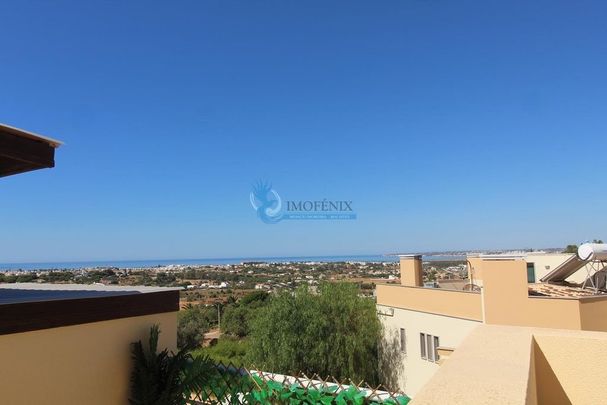 Luxury Townhouse for rent in Patroves, Portugal - Photo 1