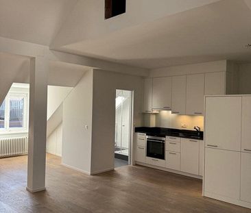 Sanierte 1.5 Zimmer-Dachwohnung im Herzen von Zürich zu vermieten - Foto 4