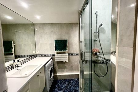 Triangle d'or - Location Grand Studio - 39 m2 - Photo 5