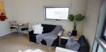 1 Bedroom Twin Large - Photo 2