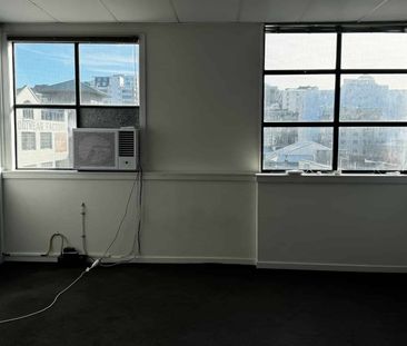 8F/15 Dixon, Te Aro - Photo 1