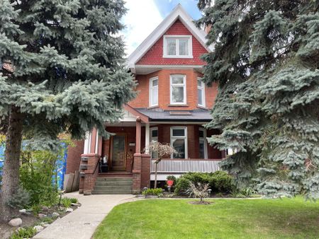 For Lease - 229 Rusholme Road, Toronto, Ontario - Photo 3