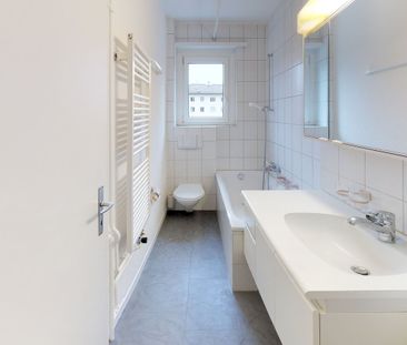 Grosszügige 3 Zimmerwohnung in Kloten - Photo 5