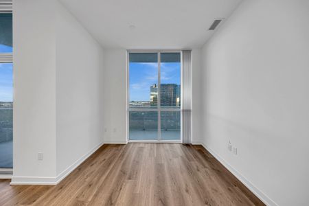 For Lease - 8 Interchange Way Unit# 602, Vaughan, Ontario - Photo 4