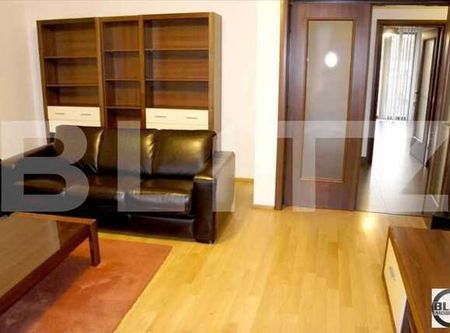 3 camere decomandate, 120 mp, loc parcare, mobilat modern, zona Mihai Viteazu - Photo 3