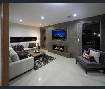 Impressive Family Home With Pool, Theatre Room & Exceptional Entert... - Photo 1