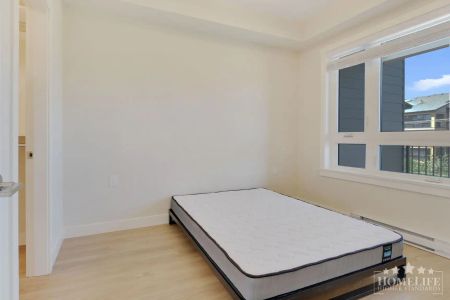8233 208B St — 2 Bed, 1 Bath Condo for Rent in Willoughby! - Photo 3