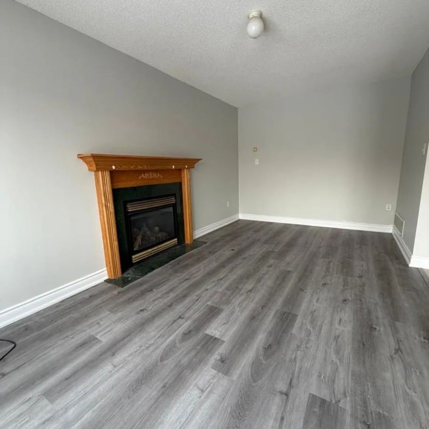 42 PATRICK DRIVE - Photo 1