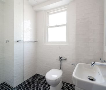 Renovated Studio In The Heart Of Potts Point - Photo 1