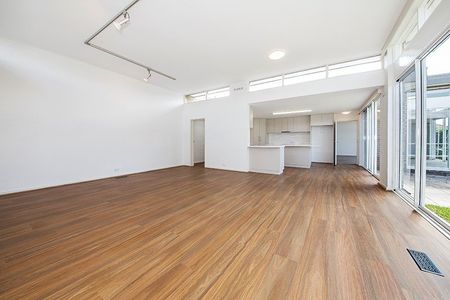 For inspection details contact Katie Love; klove@hodges.com.au - Photo 2