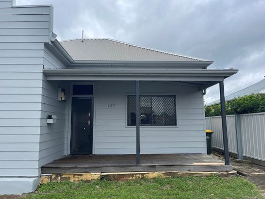 Charming 2-Bedroom Home Close to Everything! - Photo 1