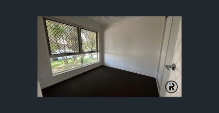 Two bedroom duplex Pimpama available now - Photo 5