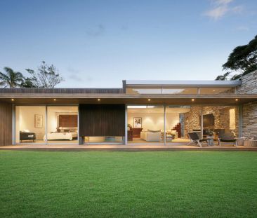 LUXURY FAMILY LIVING STEPS FROM HALF MOON BAY - Photo 3