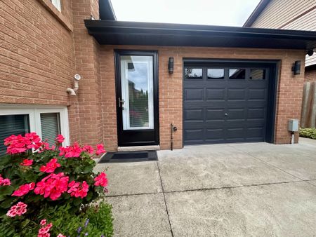 For Lease - 4237 Tomken Road Unit# Unit B, Mississauga, Ontario - Photo 3