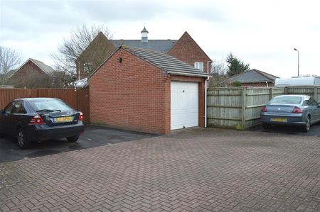 Waltham End, Locking Castle, Weston-Super-Mare - Photo 4