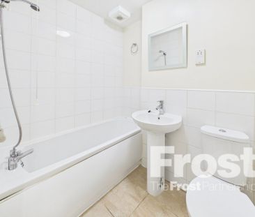 Maplin Park, Langley, Berkshire,SL3 - Photo 4