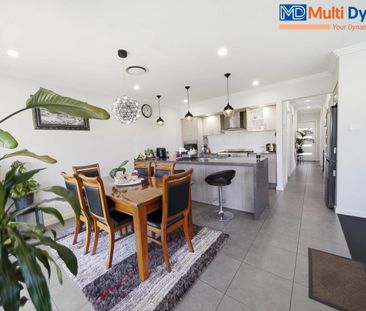 Five-Bedroom Family Home with Modern Kitchen & Covered Alfresco! - Photo 6