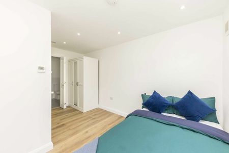 Gilmore Road, SE13, London - Photo 2