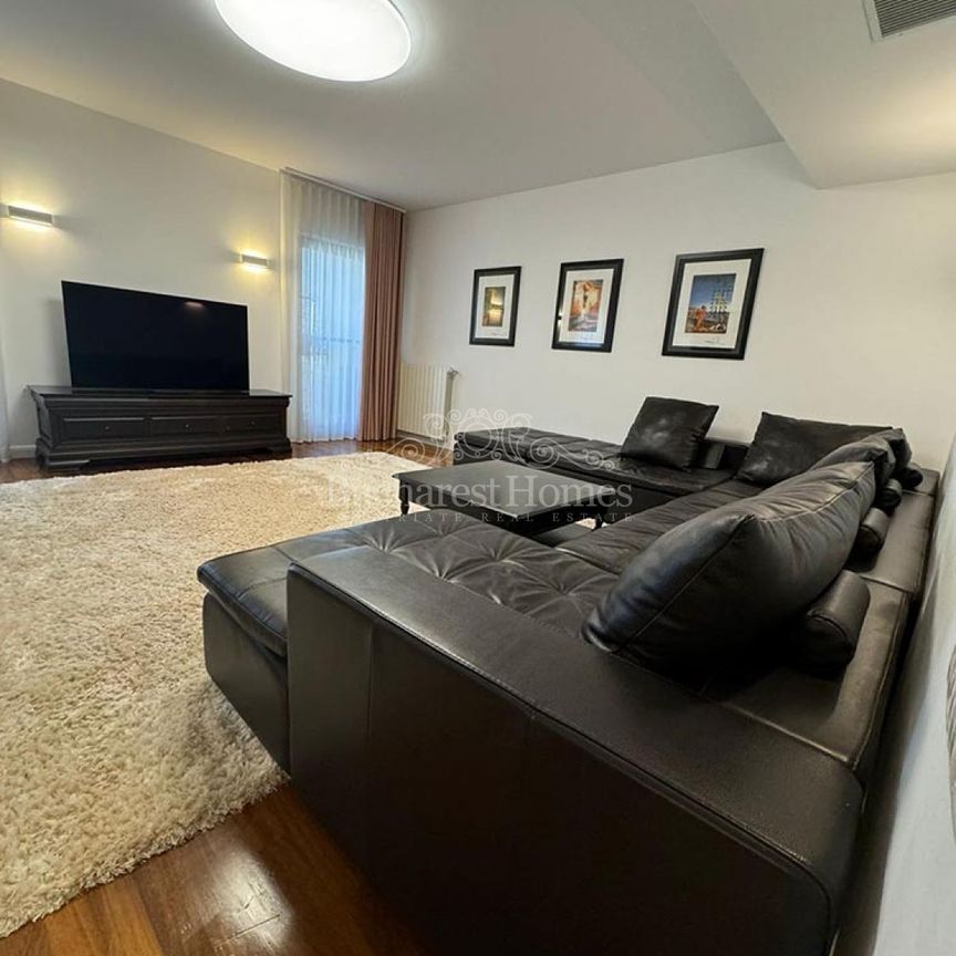 Big and Comfortable Two-Bedroom Flat with Two Parking Spaces - US Embassy - Fotografie 1