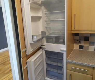 1 bedroom flat to rent - Photo 6