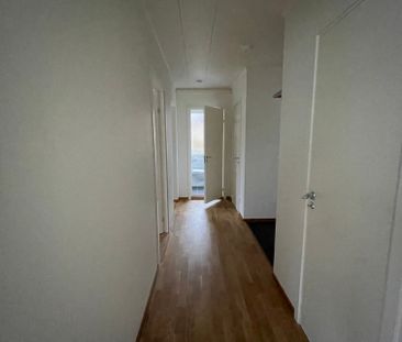 Hallavägen, Uddevalla - Photo 6