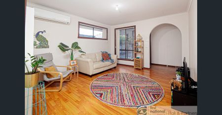 SPACIOUS UNIT IN THE HEART OF DANDENONG - Photo 5