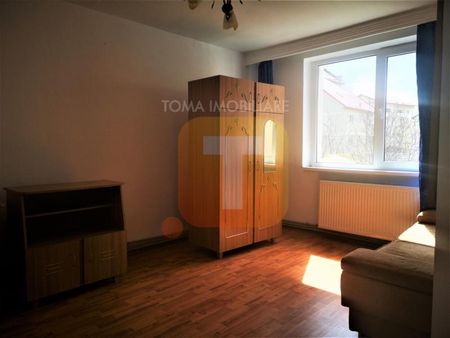 Apartament 4 camere, curat, Calea Romanului - Fotografie 2