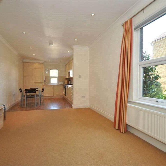 2 bedroom house to rent - Photo 1