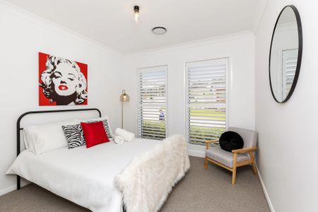 Modern, Low-Maintenance Living in Sought-After Bourkelands - Photo 4